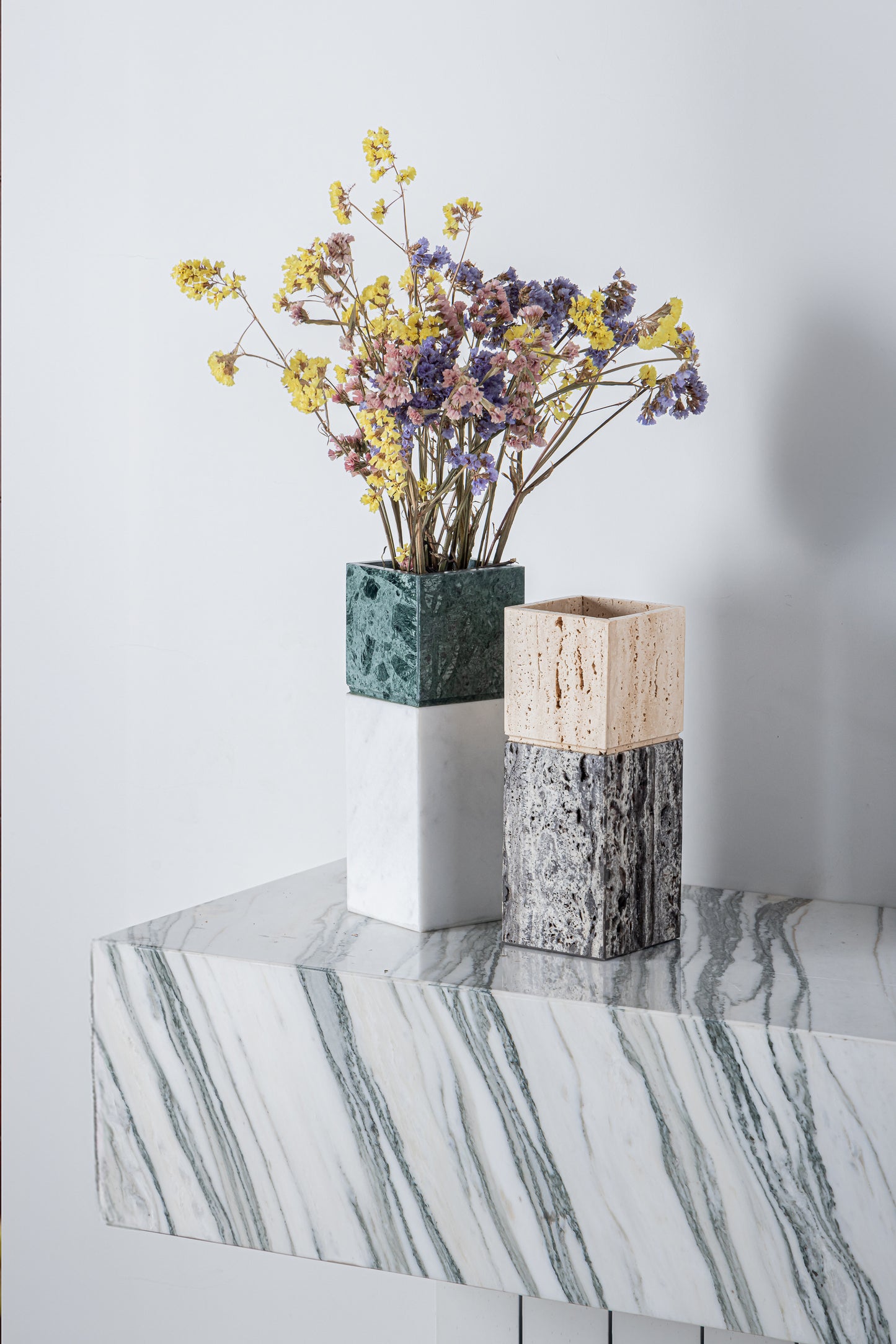 Vase Couplet